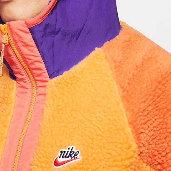 NWT Nike Sportswear Men's 1/2 Zip Kumquat Hoodie M